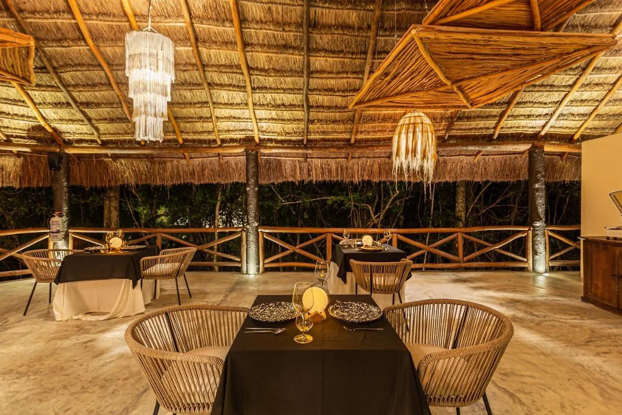 *****  Hotel Oom Bubble Boutique (Adults Only) Puerto Morelos Messico